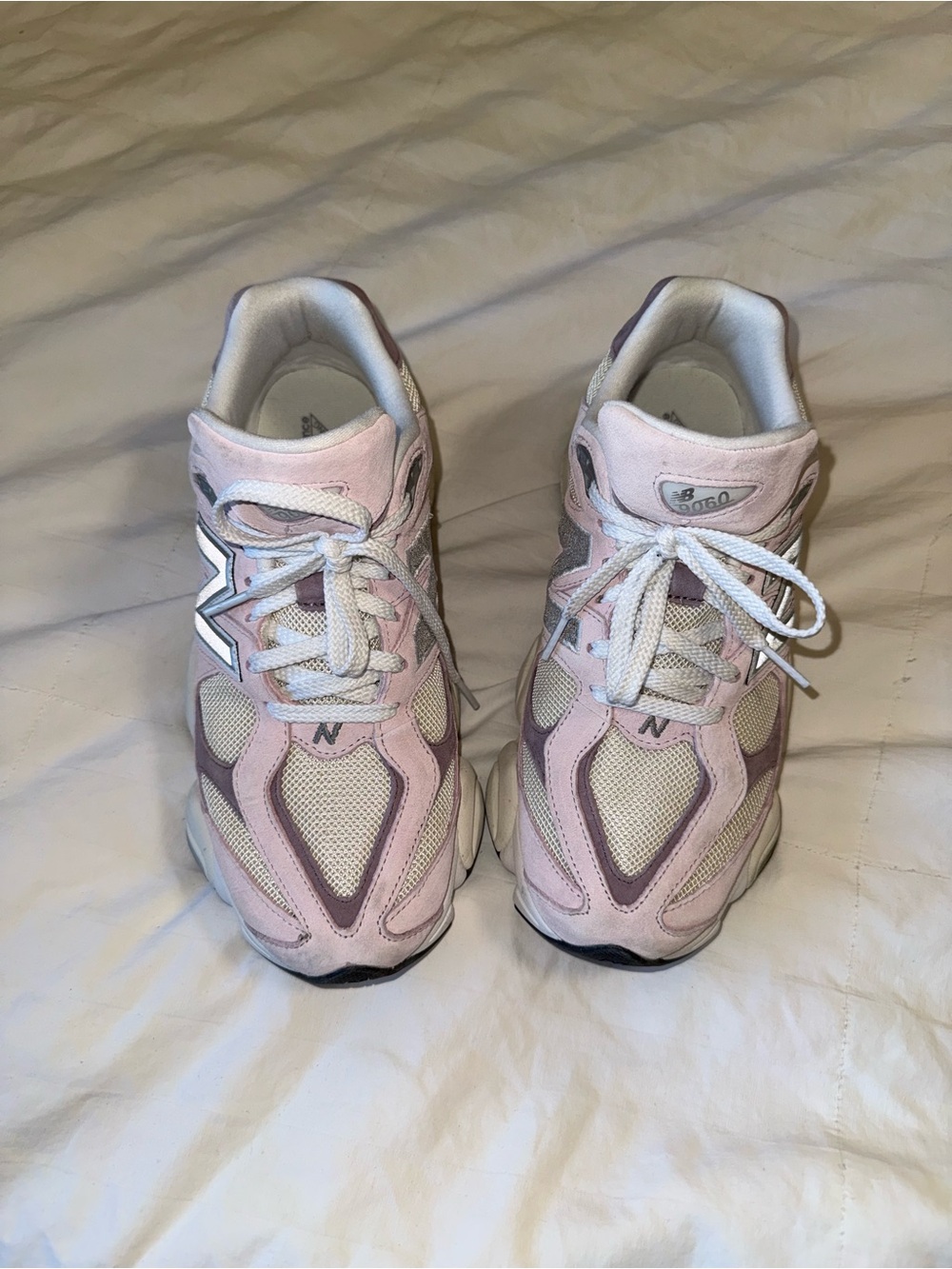 New Balance 9060 Women's Light Pink and White Lace-Up Sneakers